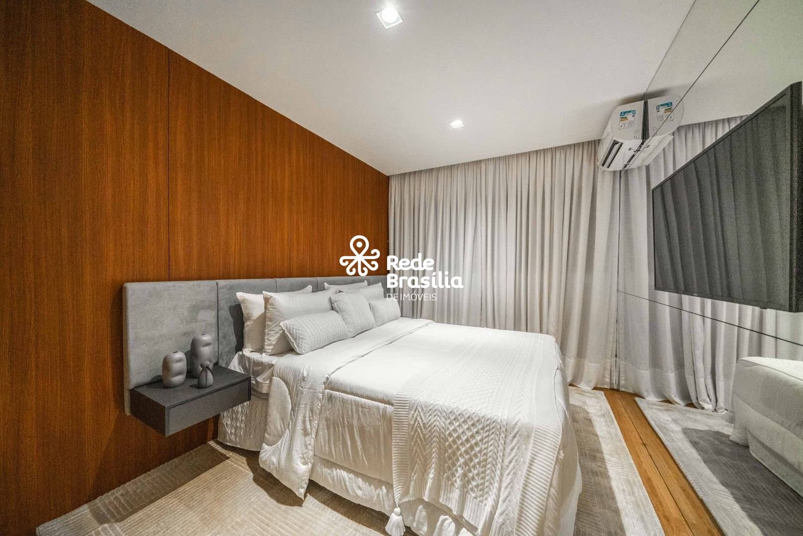 Imagem da propriedade SM812 24