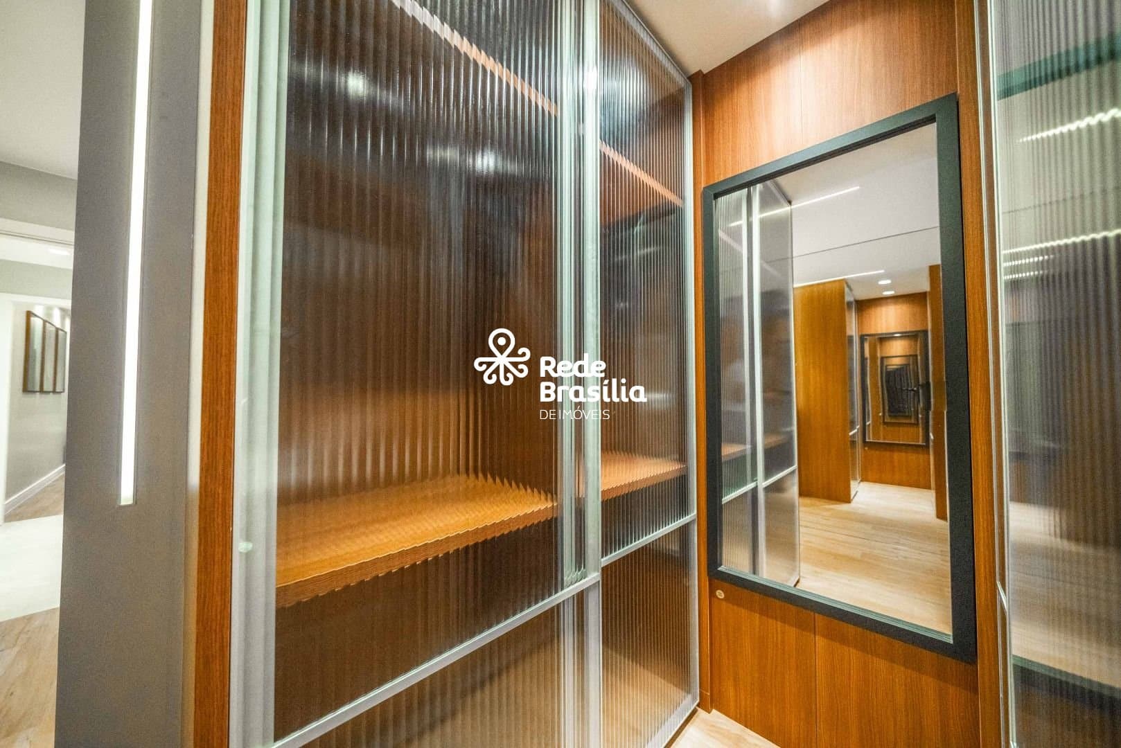 Imagem da propriedade SM812 22