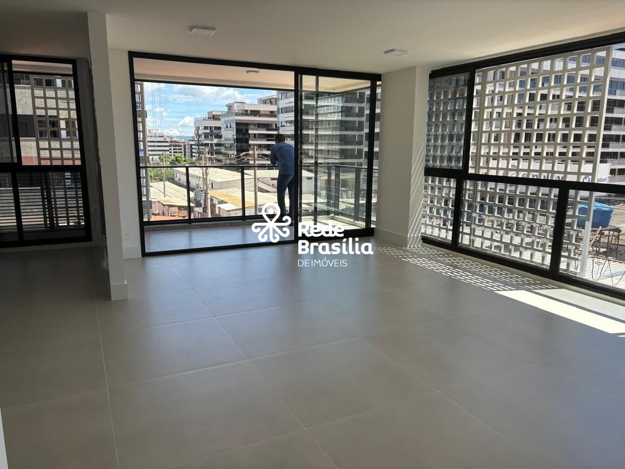 Imagem da propriedade SM885 1