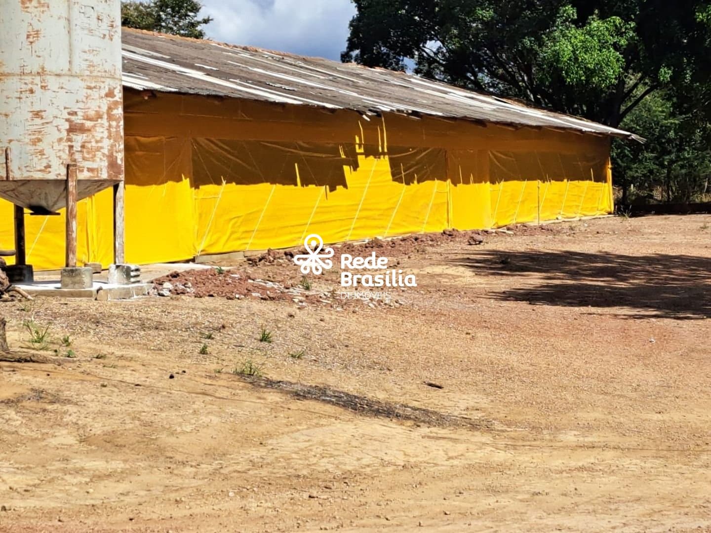 Imagem da propriedade DI717 1