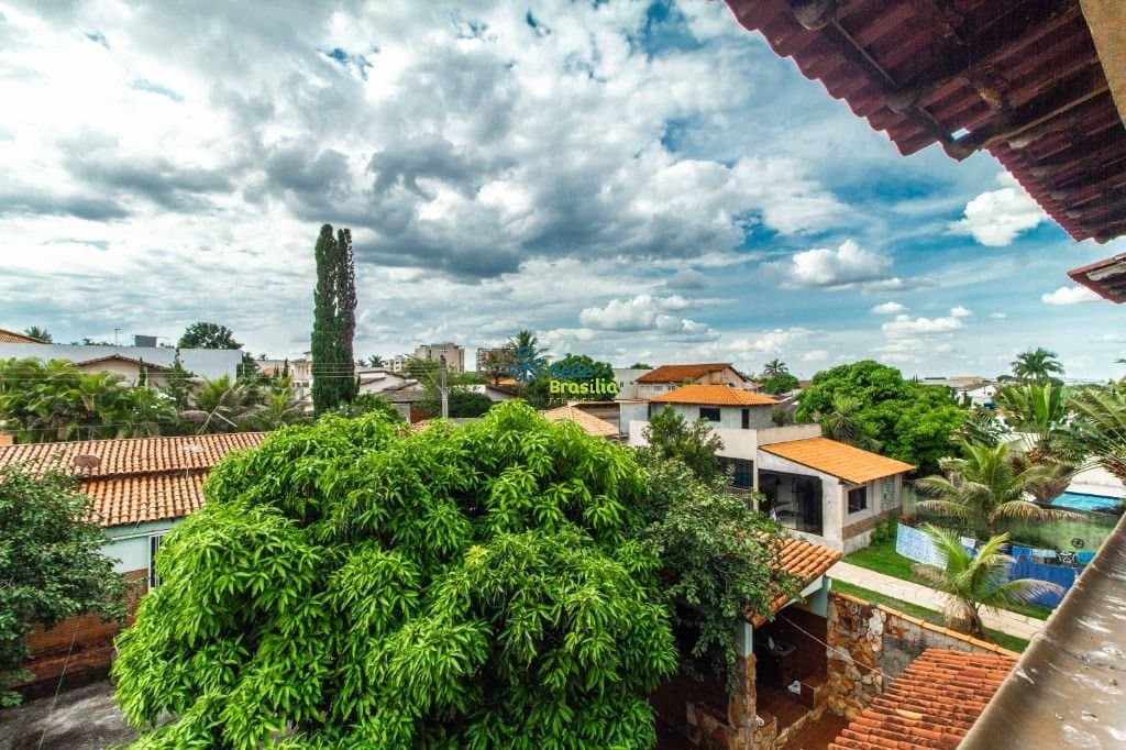 Imagem da propriedade CO7055 42