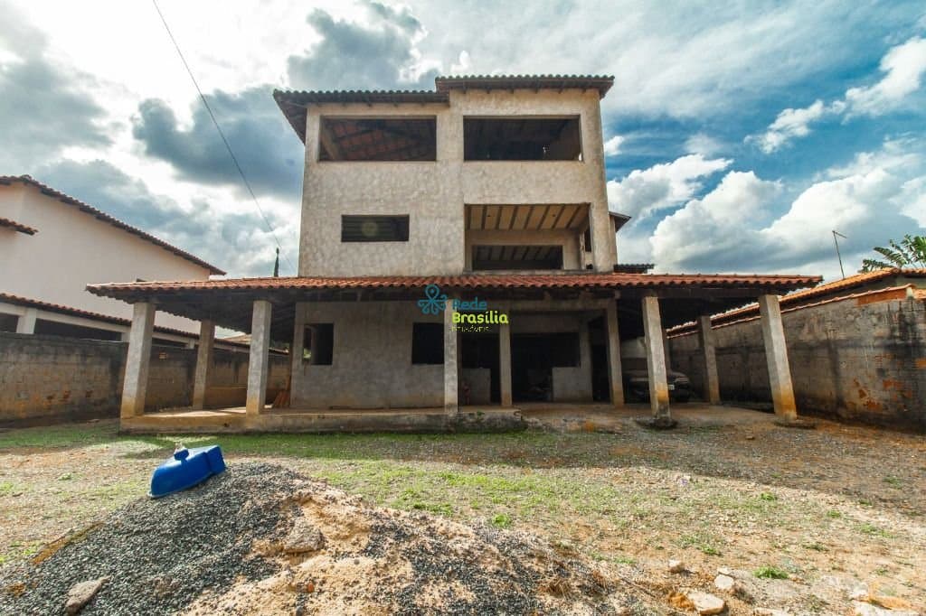 Imagem da propriedade CO7055 3