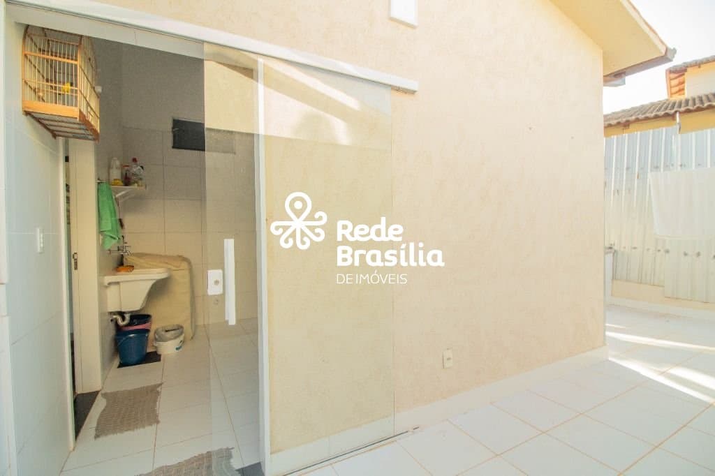 Imagem da propriedade PD2570 33