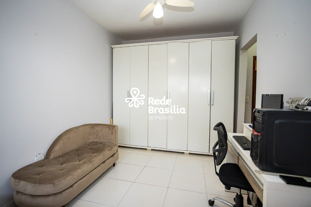 Imagem da propriedade UB1574 18